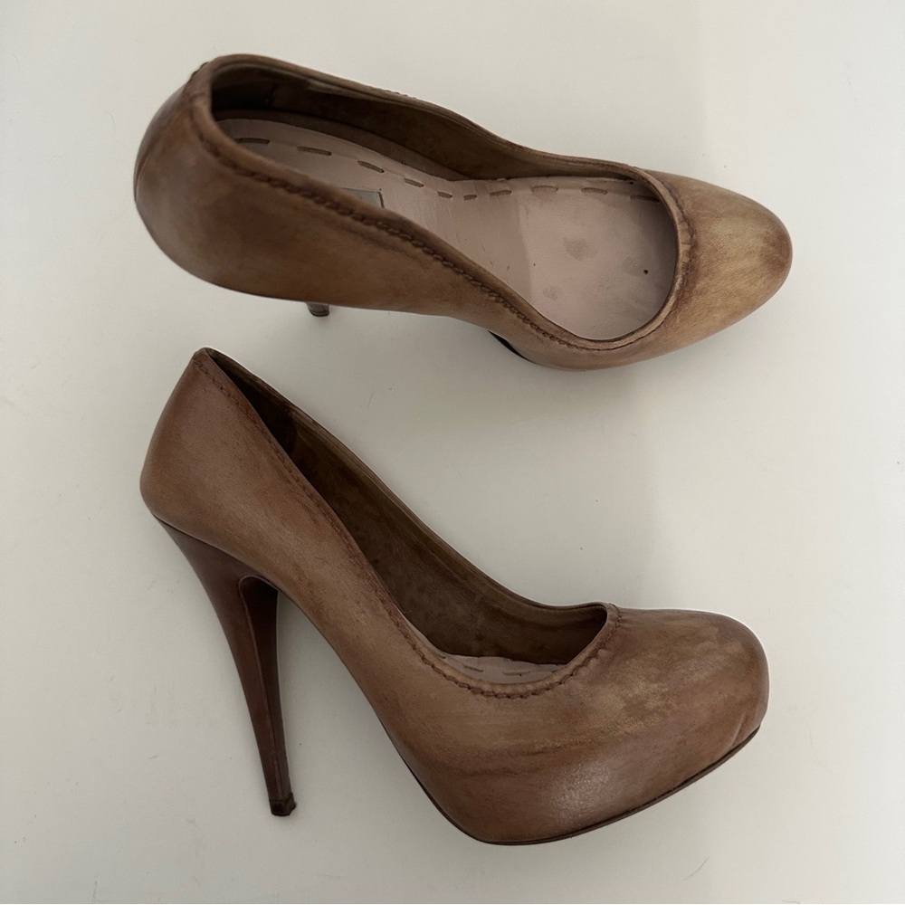 Miu Miu Tan Platform Stiletto Heels distressed tan US size 6.5